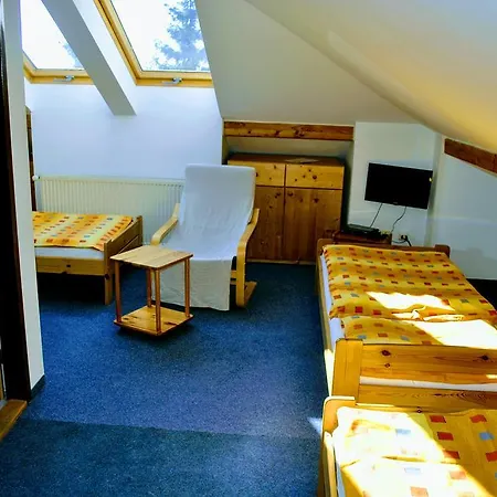 Zencuch Vendégház Felsősom